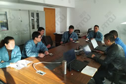 華謀咨詢為某（化工、膠片）公司開展現場TnPM精益管理小組交流活動